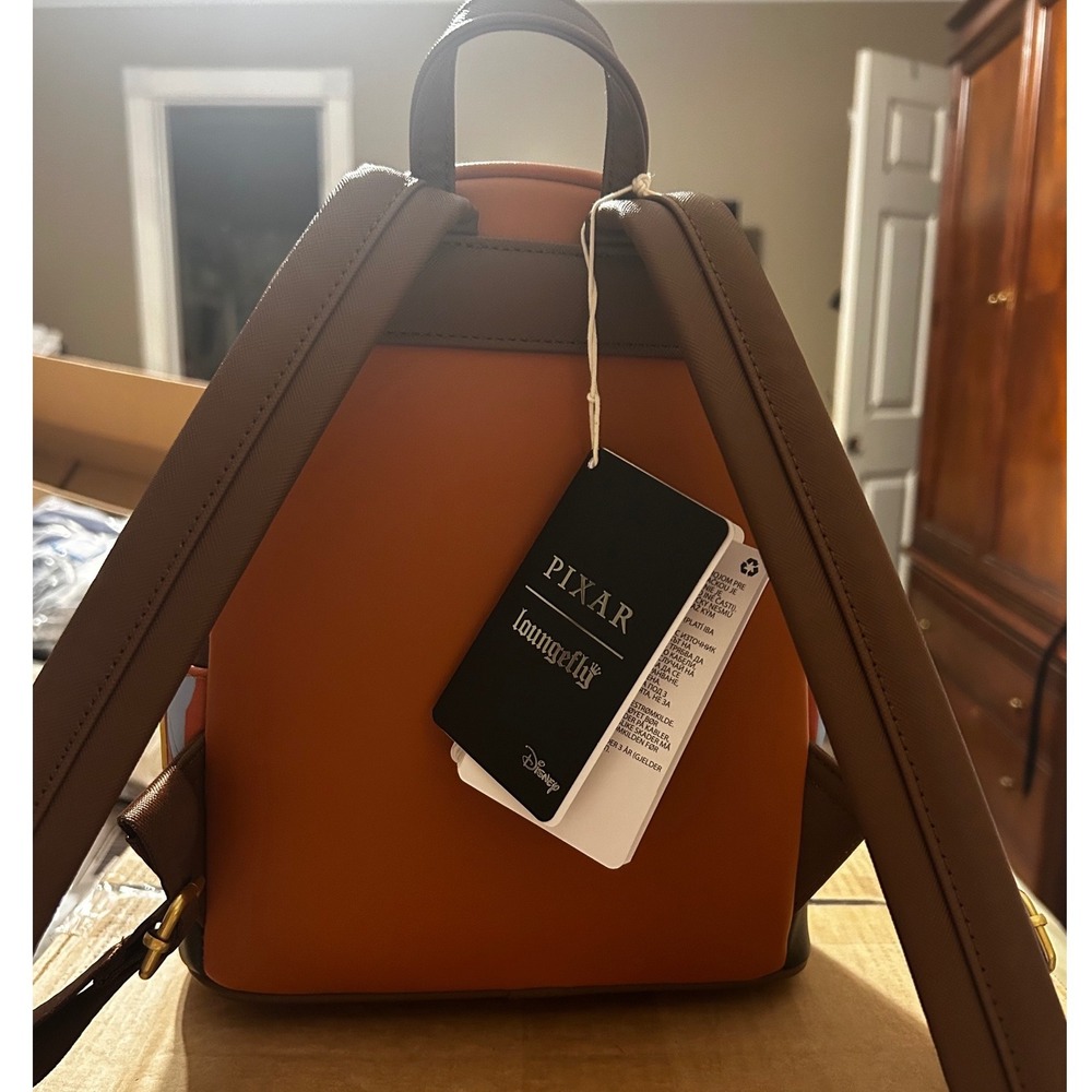 Disney Pixar Loungefly Cars Tow Mater Light Up Mini Backpack Brown Orange NEW - Picture 4 of 8